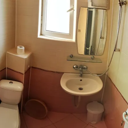 Diana Self Check-in Kiten