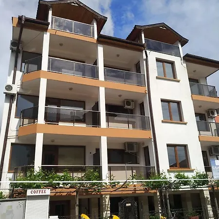 Diana Self Check-in Vendégház