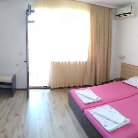 Diana Self Check-in Kiten