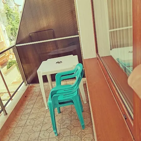 Diana Self Check-in Китен