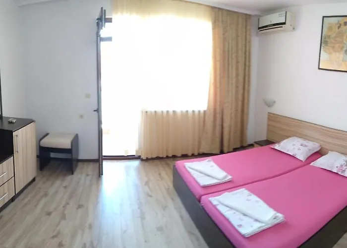 Diana Self Check-in キテン